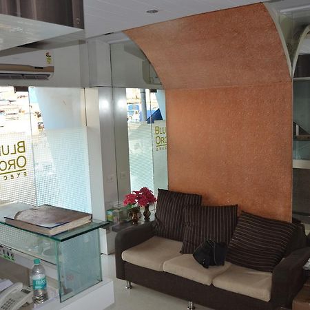 Hotel Blue Orchids Executive Mumbai Exterior foto
